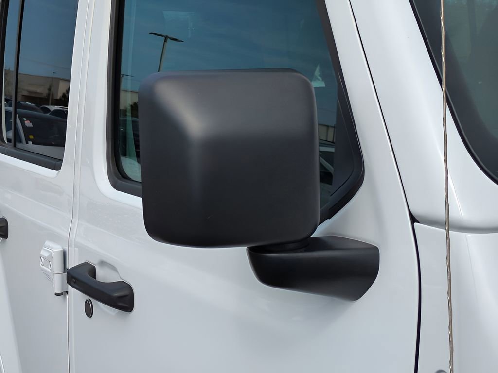 Used 2021 Jeep Wrangler Unlimited Sahara image 29