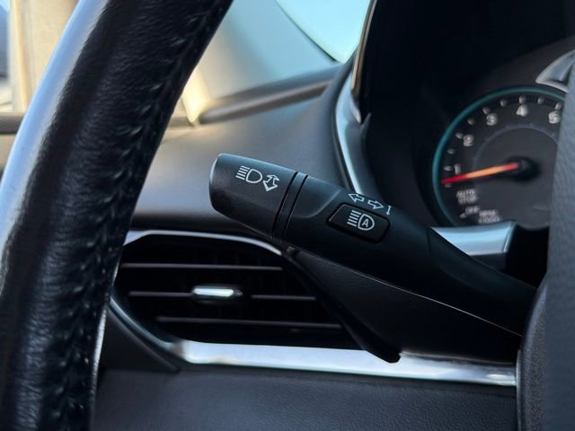 Used 2021 Chevrolet Traverse RS image 12