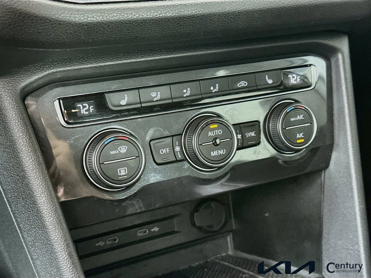 Used 2021 Volkswagen Tiguan SE AWD/4WD image 15