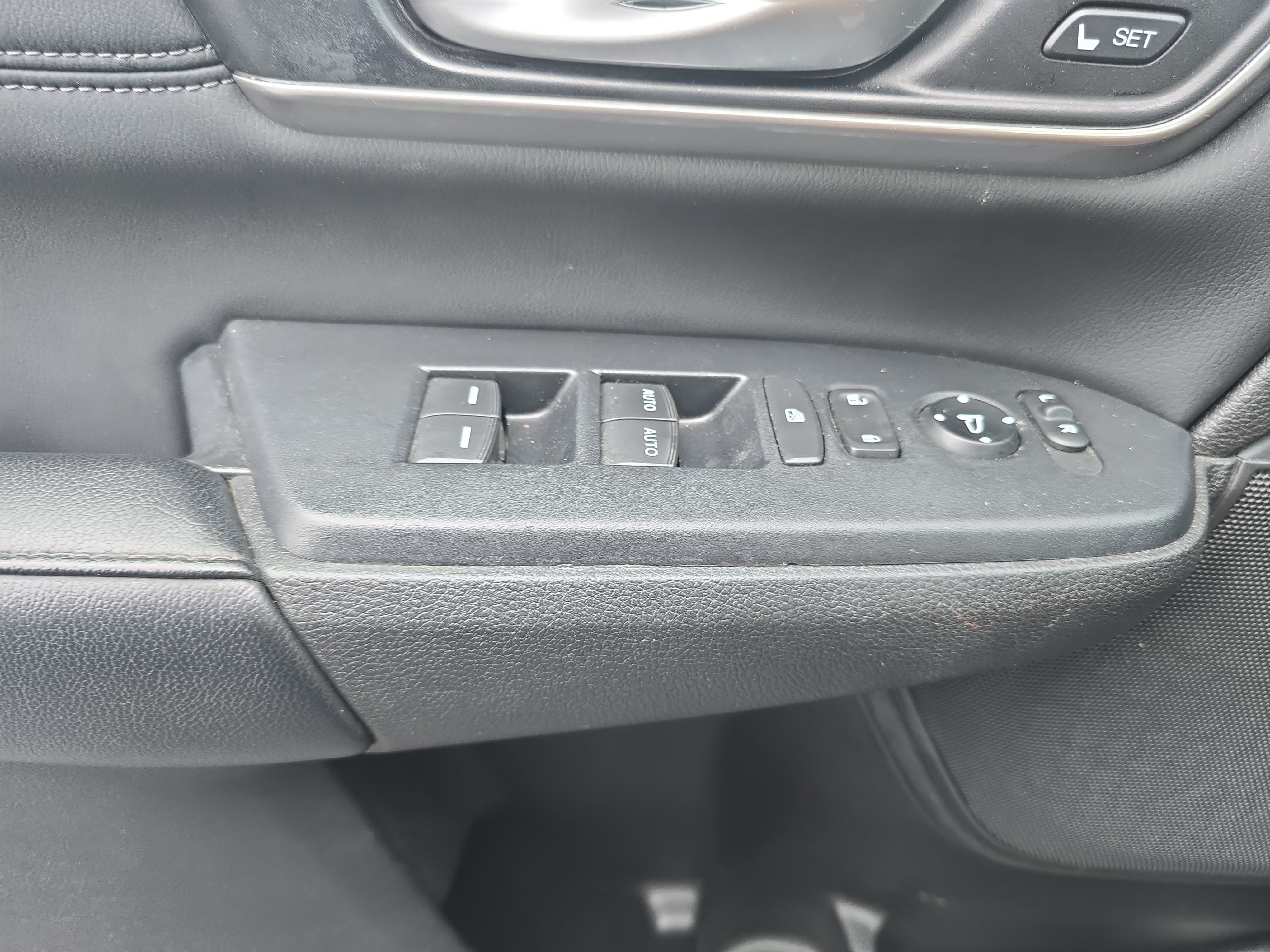 Used 2022 Honda CR-V EX-L image 29