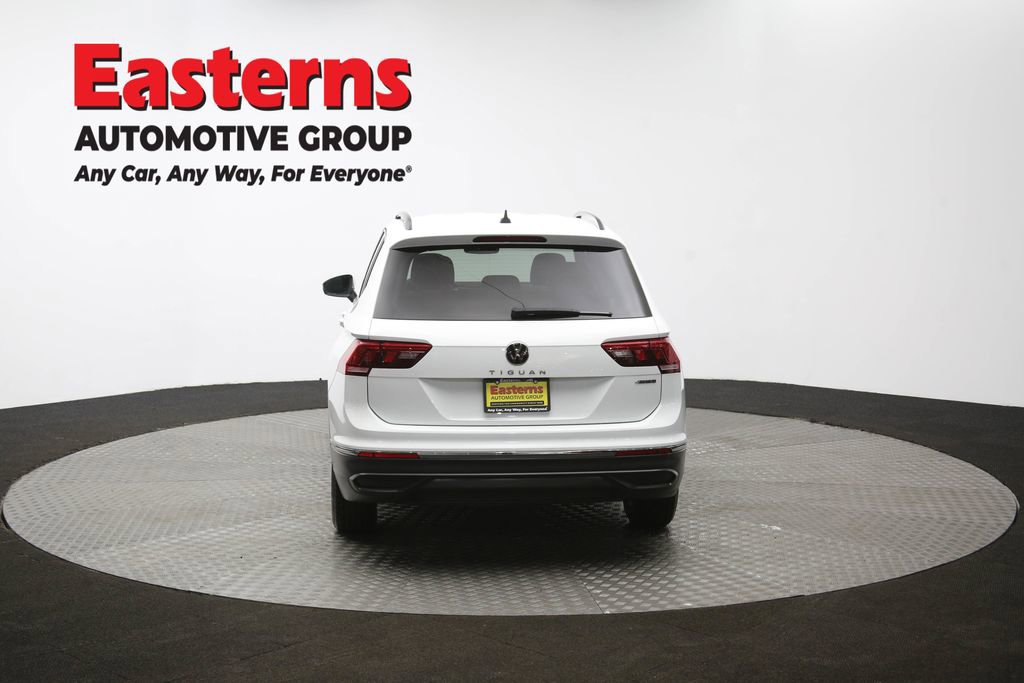Used 2022 Volkswagen Tiguan S image 36