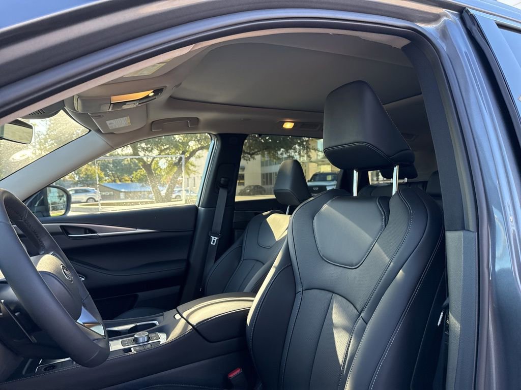 New 2026 INFINITI QX60 Luxe w/ Cargo Package AWD/4WD image 31
