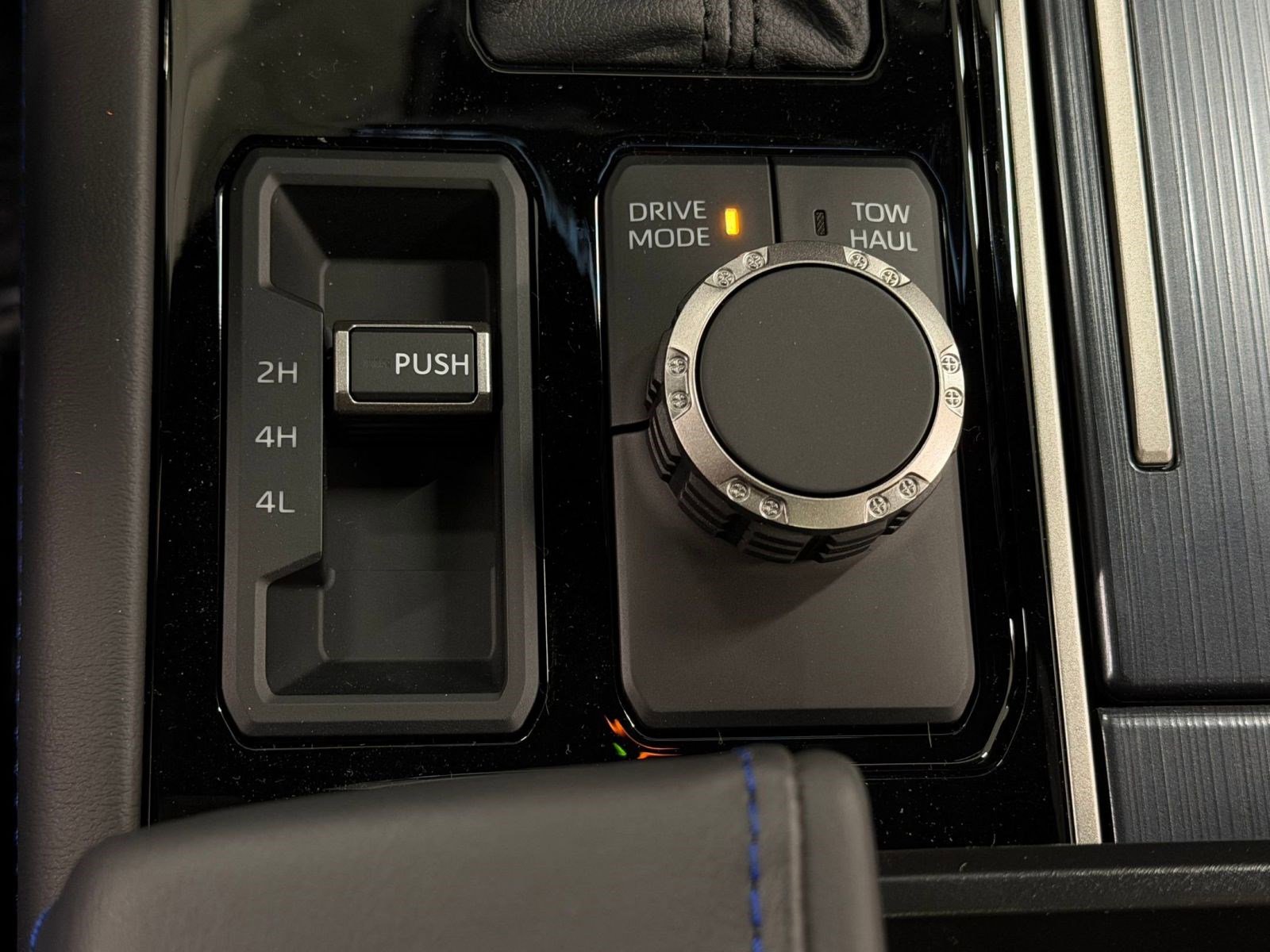 New 2026 Toyota Tundra Platinum image 32