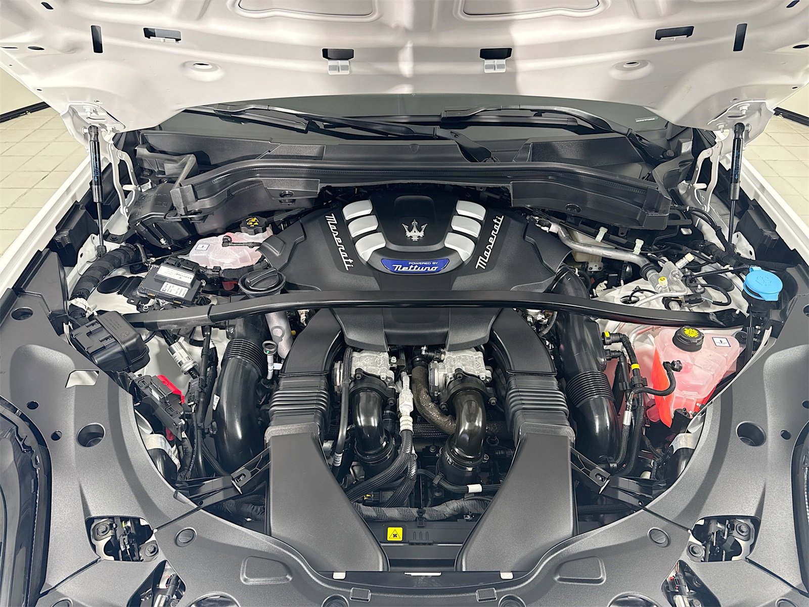 New 2026 Maserati Grecale Modena image 30