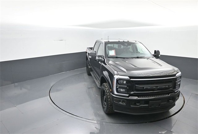 New 2026 Ford F250 Lariat w/ Black Appearance Package image 21