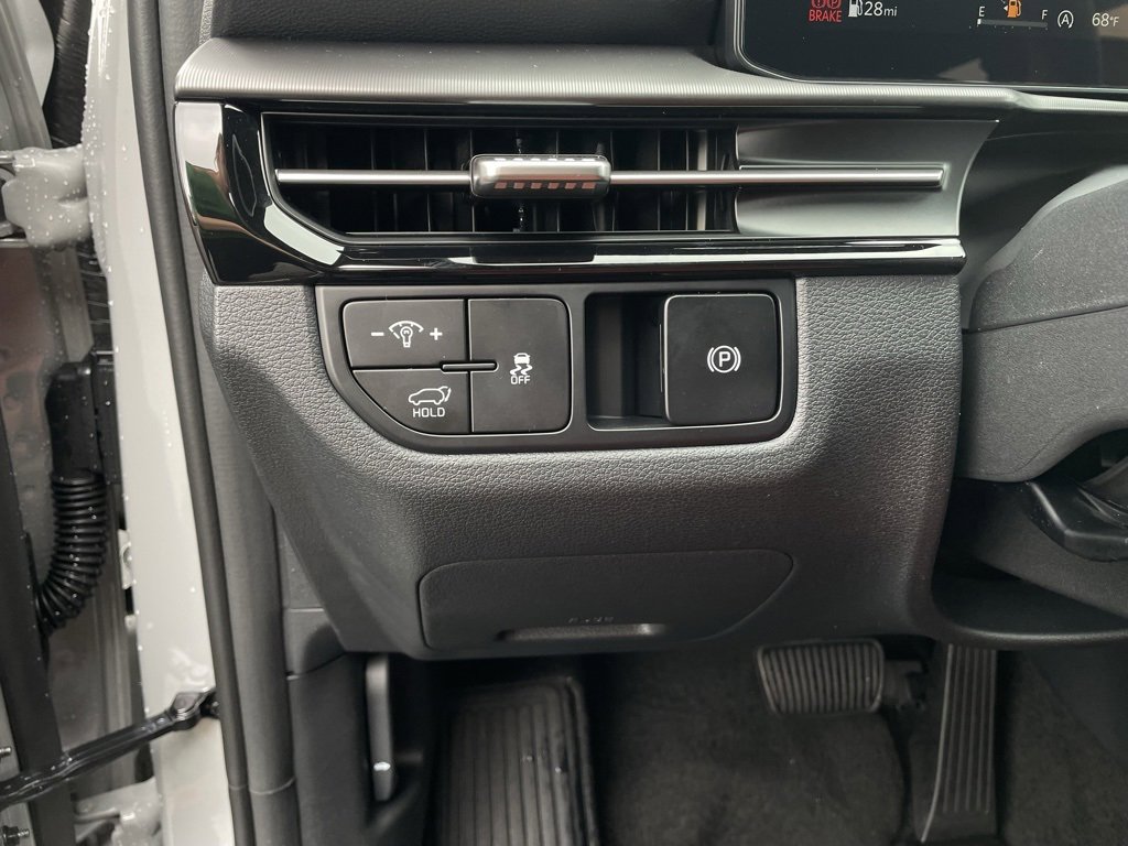 New 2026 Kia Sportage SX image 13