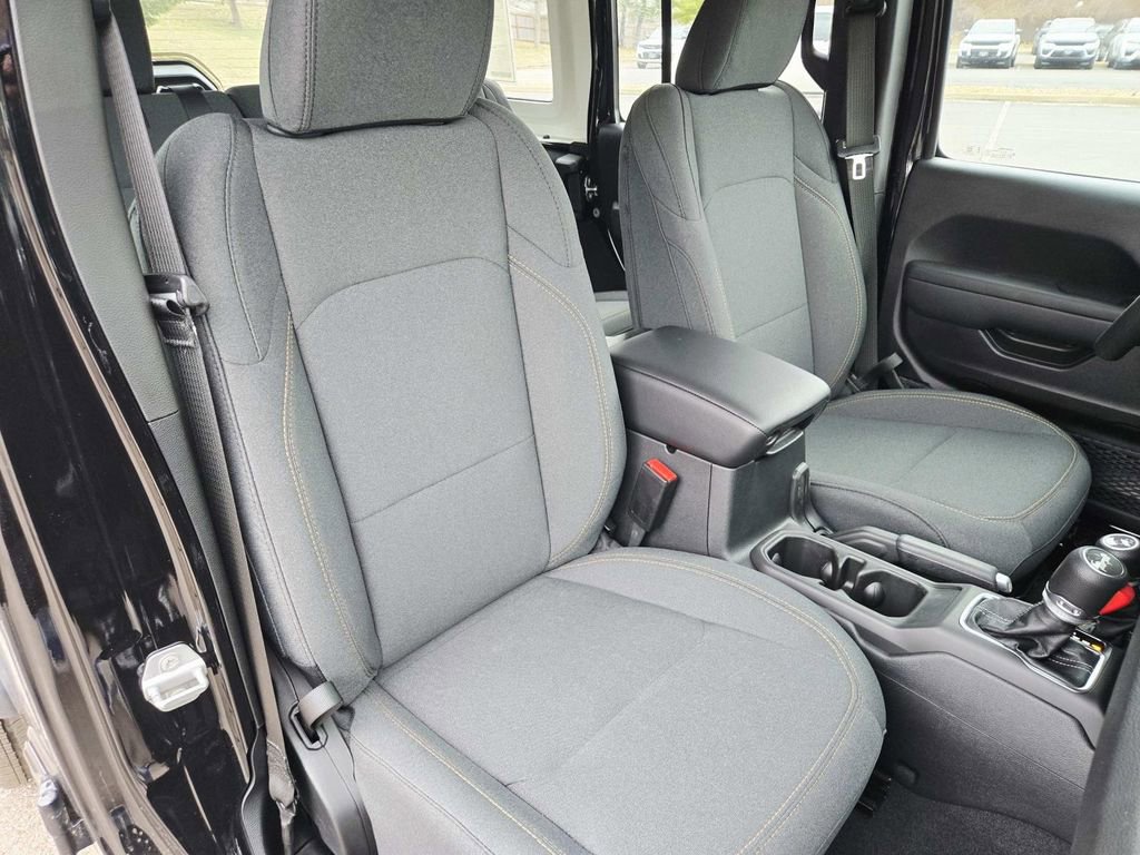 New 2026 Jeep Wrangler Unlimited Sport AWD/4WD image 16