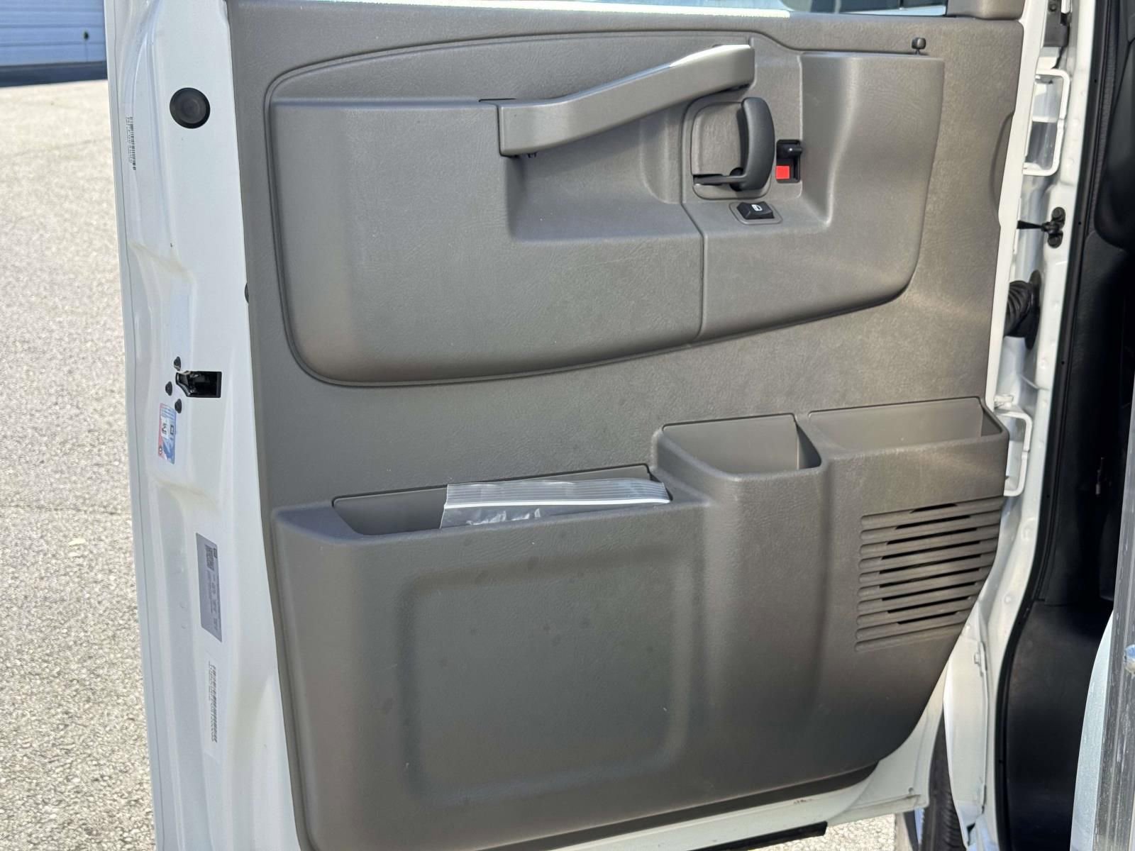 New 2025 Chevrolet Express 3500 w/ Power Convenience Package RWD image 17