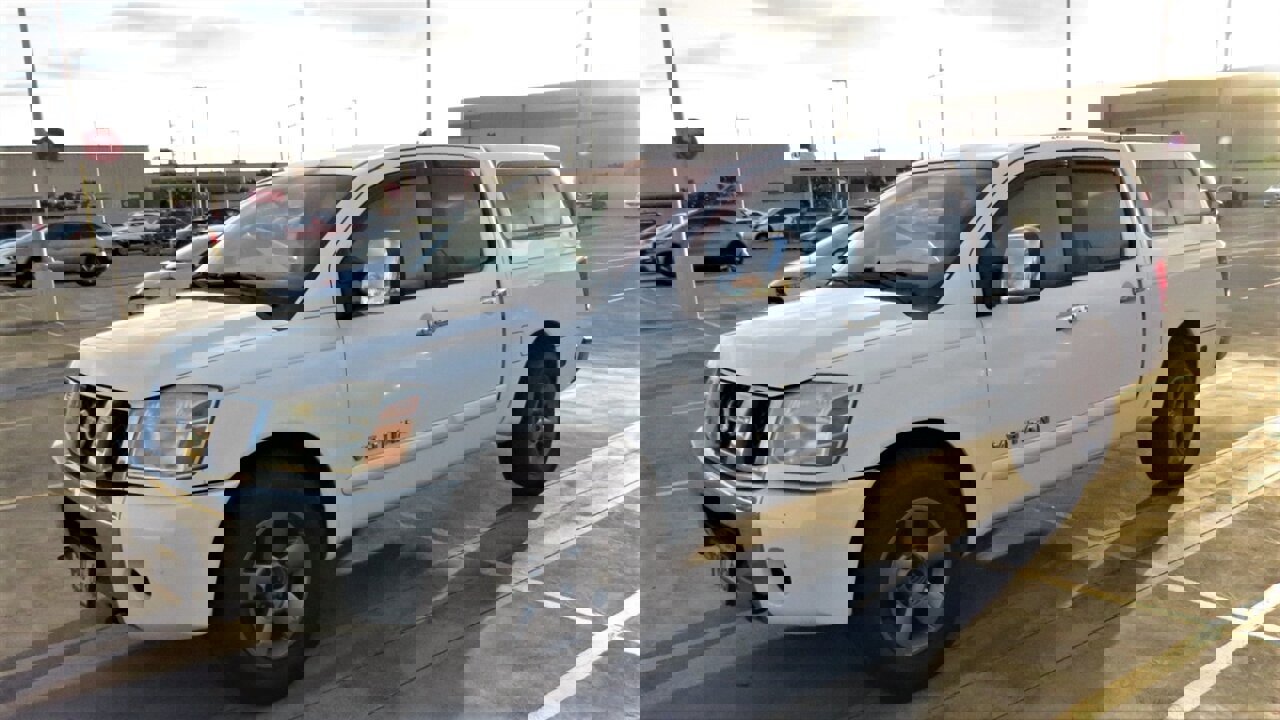 Used 2005 Nissan Titan SE w/ (W01) Utility Bed Pkg