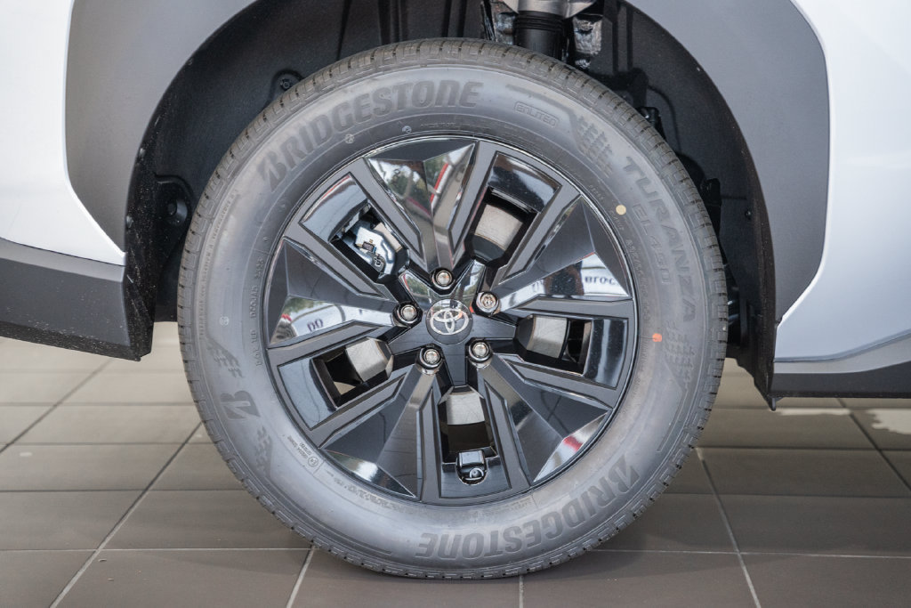 New 2026 Toyota bZ Woodland AWD/4WD image 17