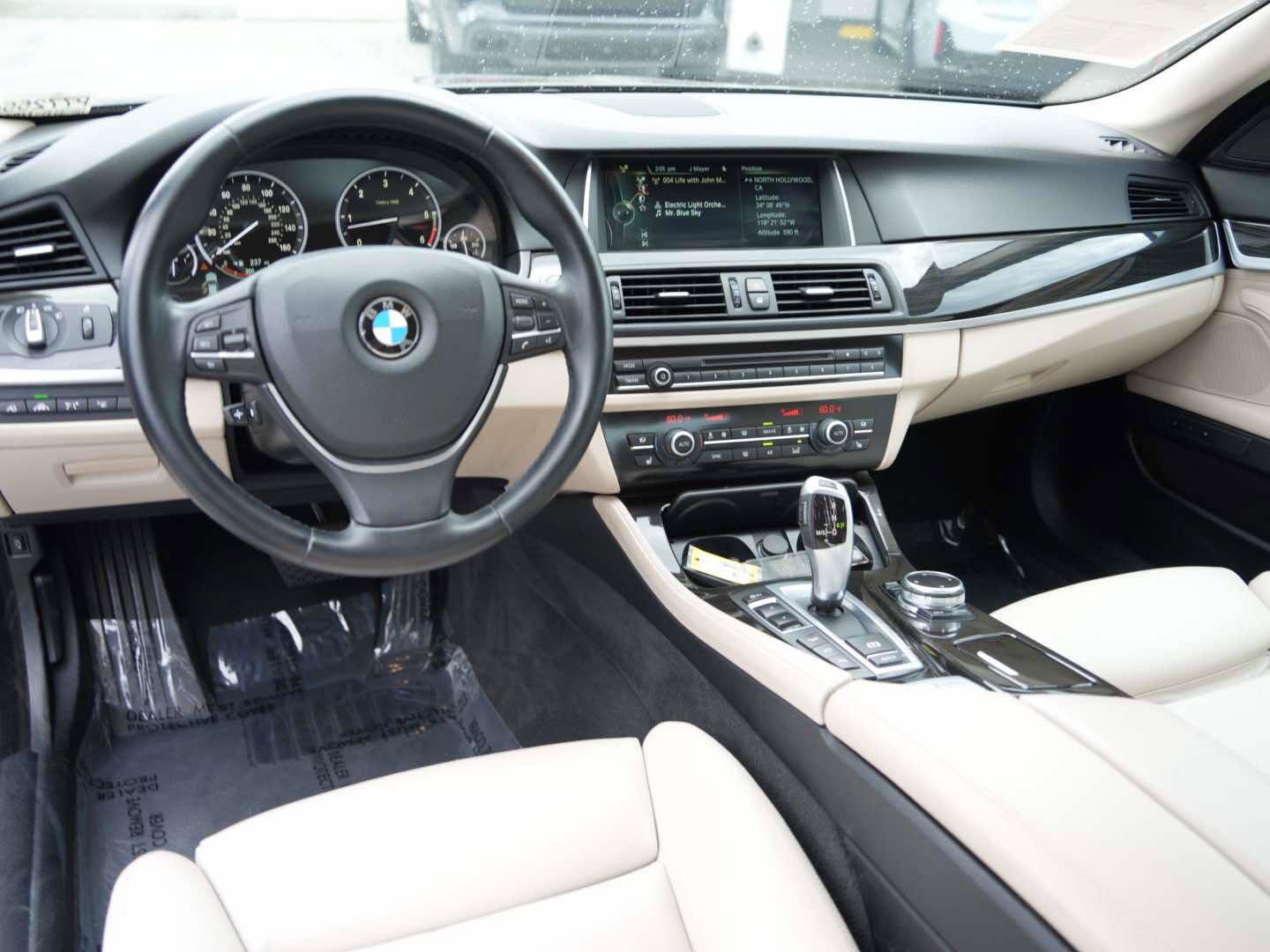 Used 2014 BMW 535d xDrive AWD/4WD image 7