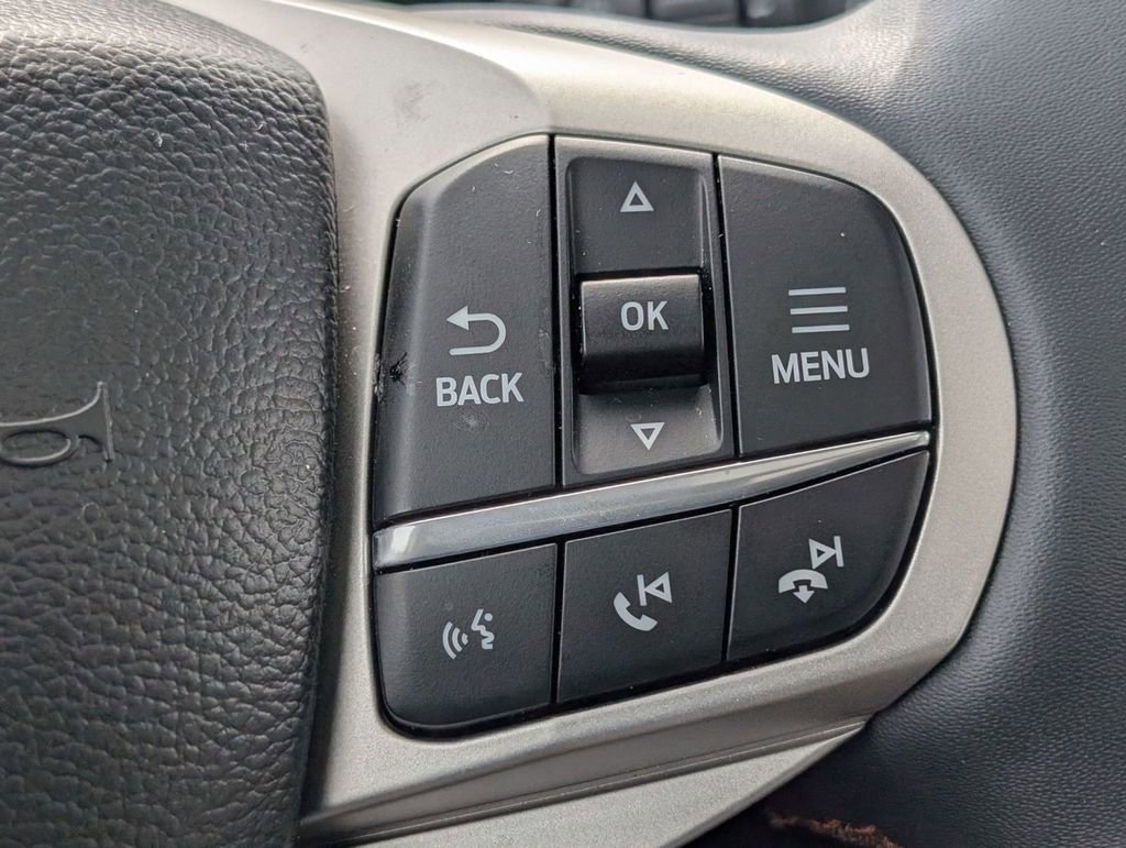 New 2025 Ford Explorer Active w/ Active Comfort Package image 32