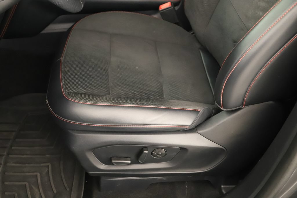 Used 2025 Ford Explorer ST AWD/4WD image 25