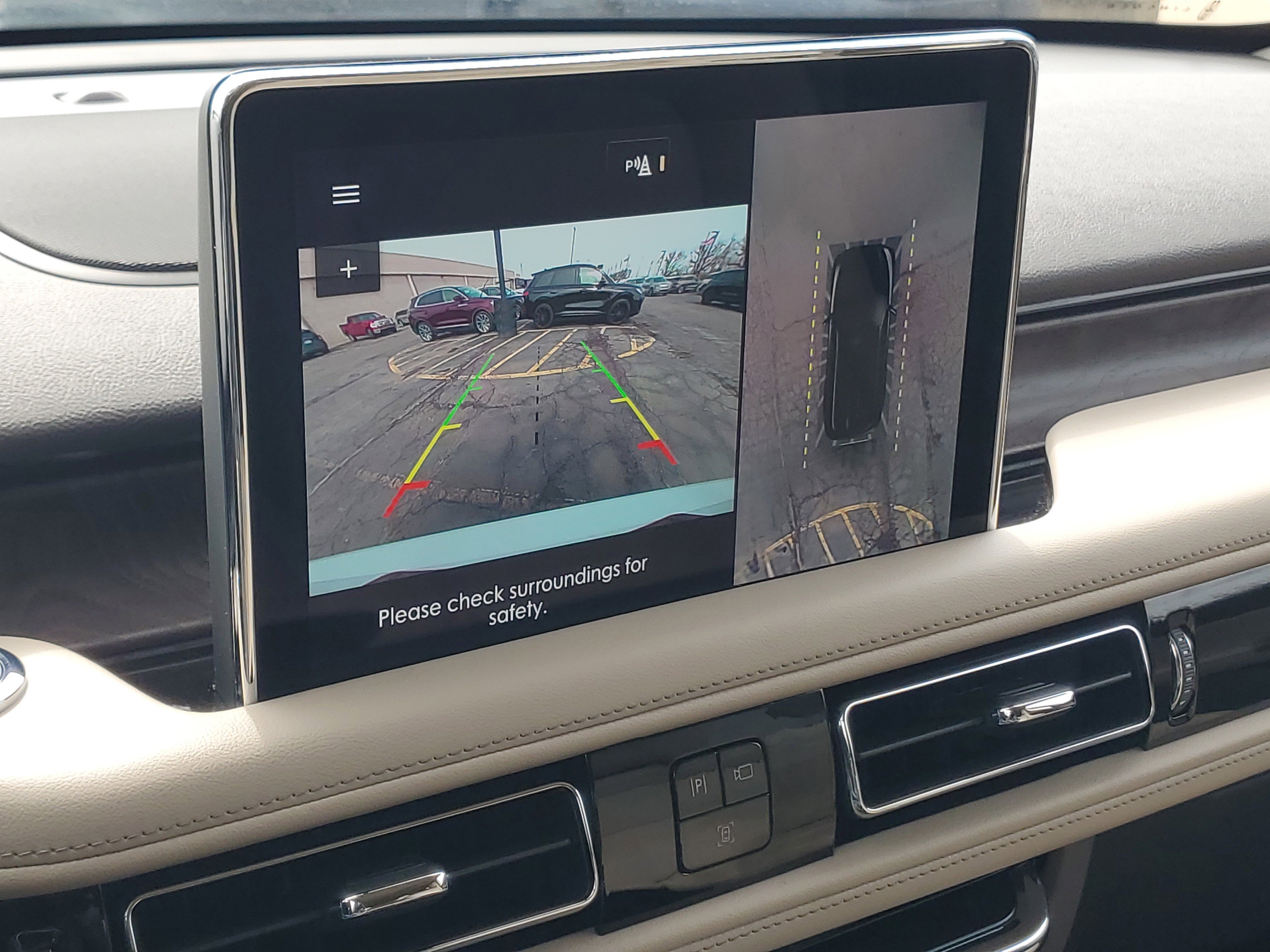 Used 2023 Lincoln Aviator Reserve w/ Equipment Group 201A image 17