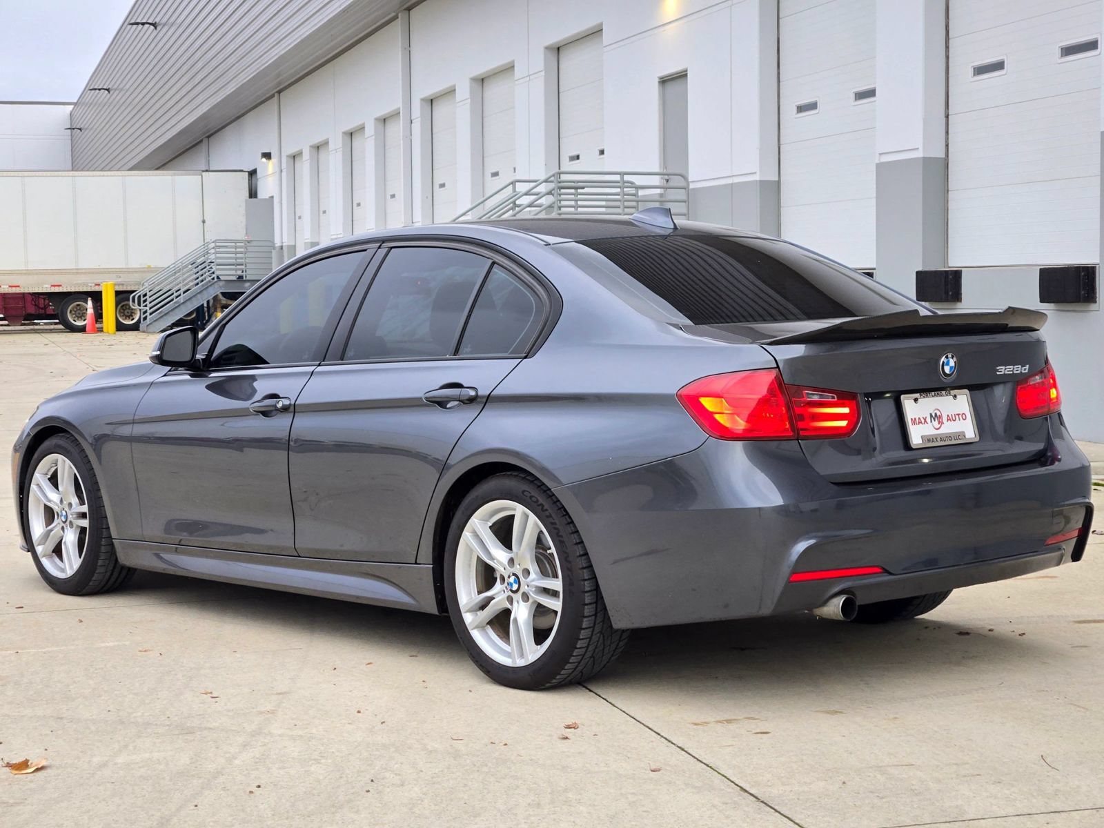 Used 2014 BMW 328d Sedan RWD image 6