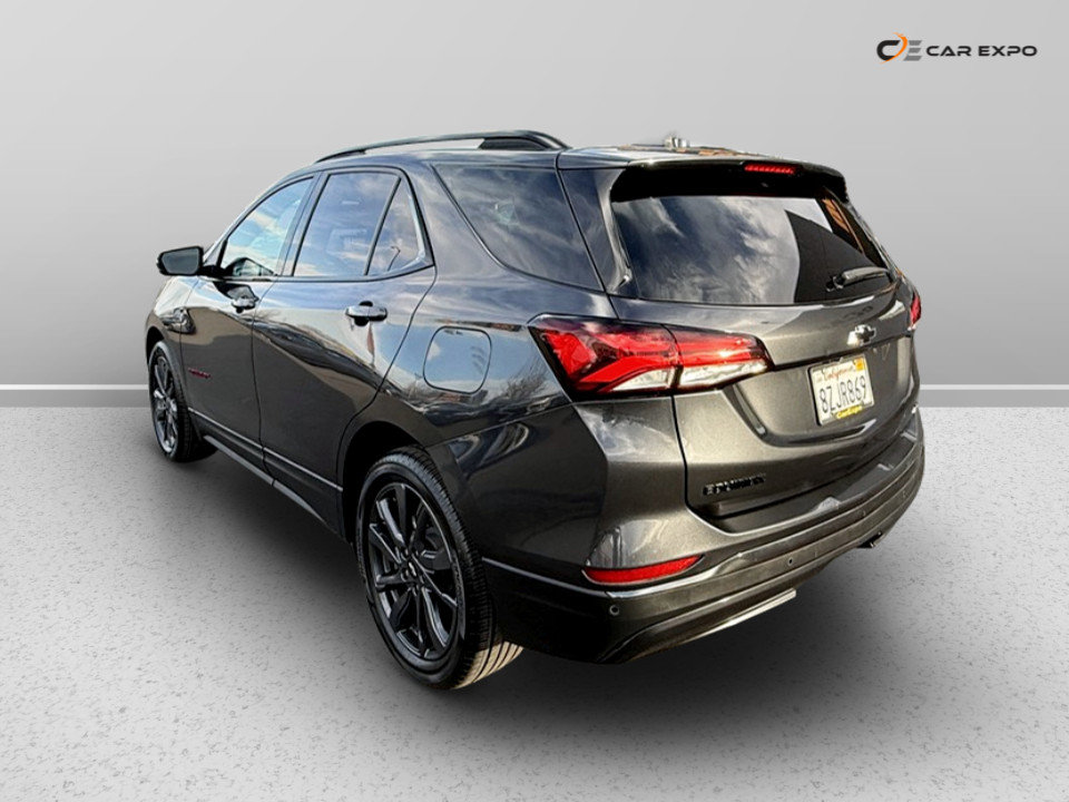 Used 2022 Chevrolet Equinox RS w/ RS Leather Package image 5