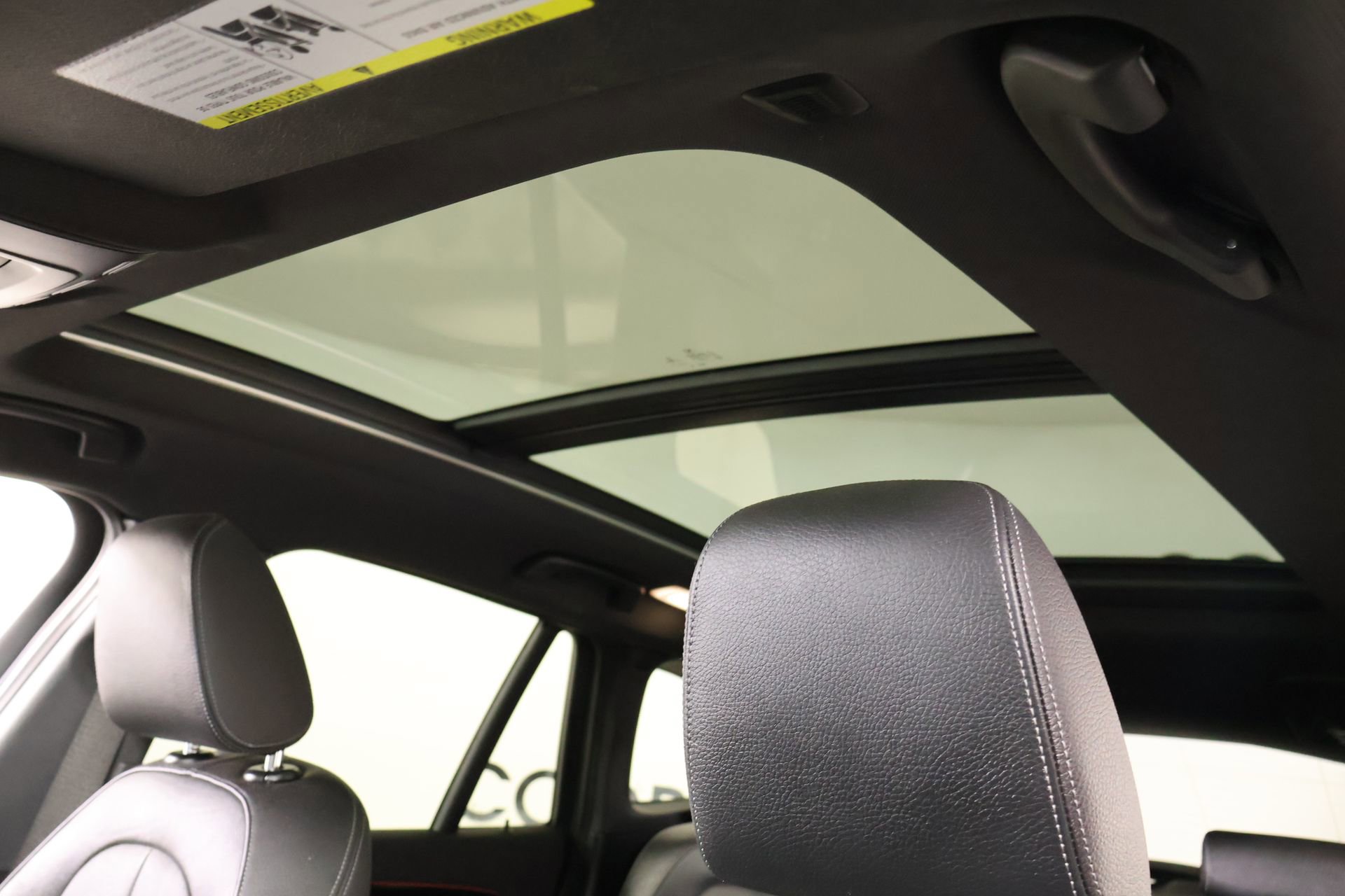 Used 2018 BMW X1 xDrive28i w/ Convenience Package image 16