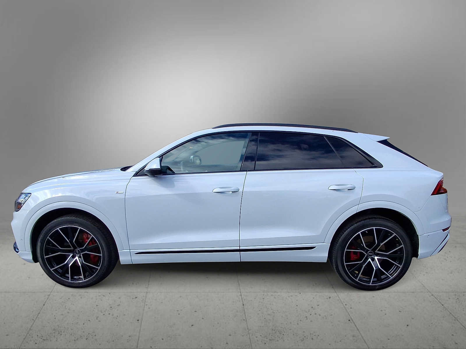 Certified 2023 Audi Q8 Premium Plus AWD/4WD image 5