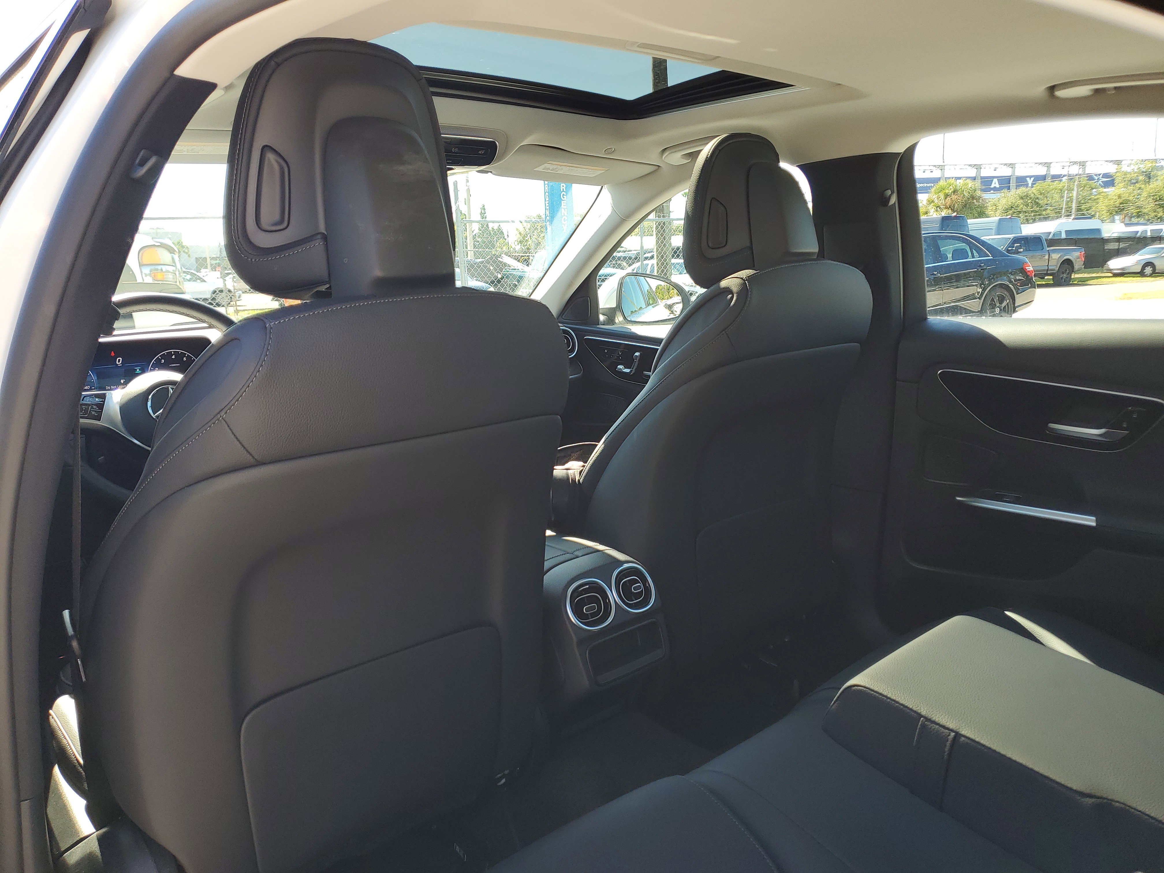 Certified 2025 Mercedes-Benz C 300 Sedan image 11