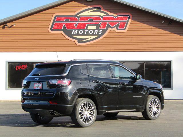 Used 2022 Jeep Compass Limited w/ Elite Group image 5