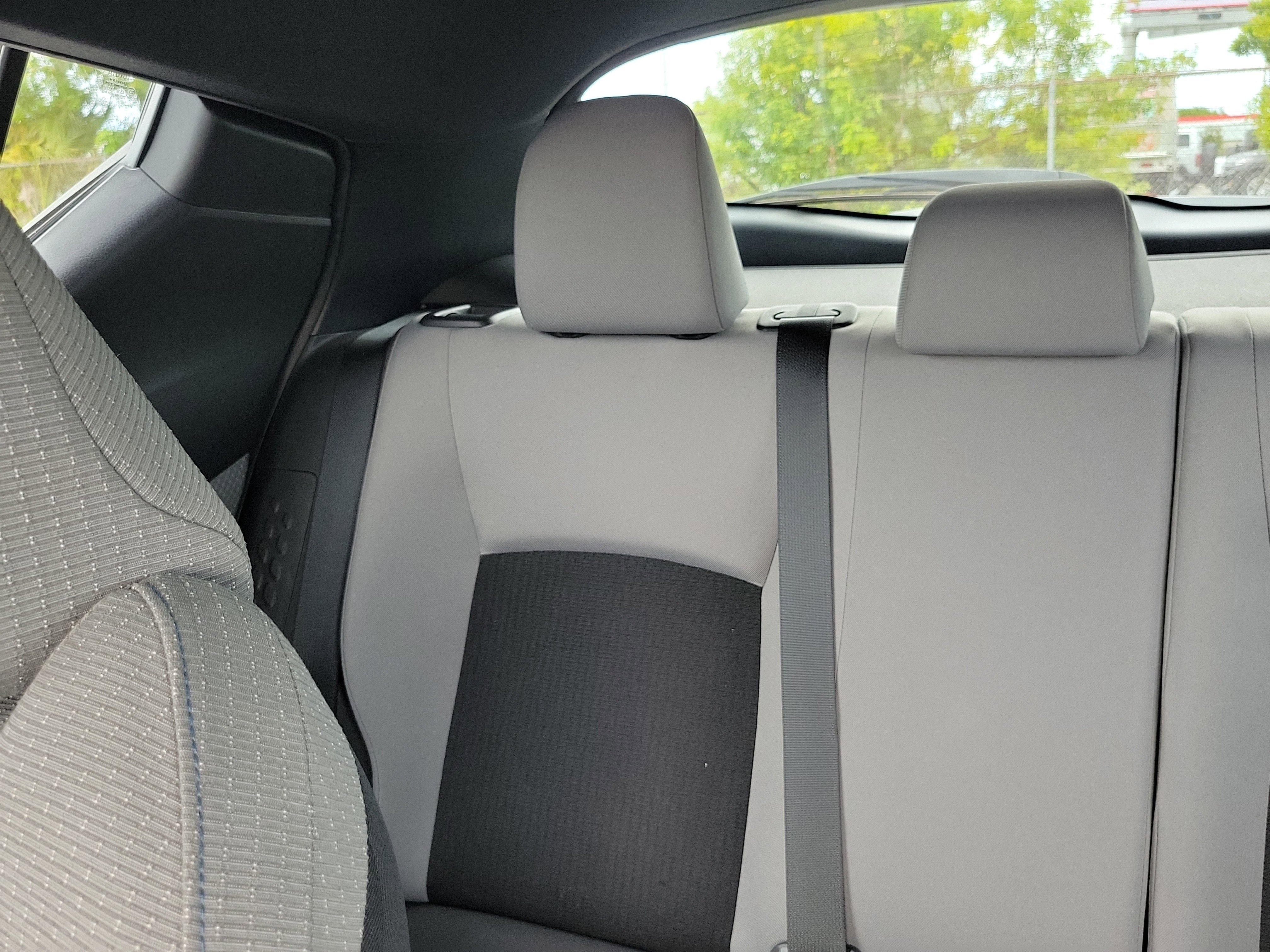 Used 2019 Toyota C-HR XLE FWD image 20