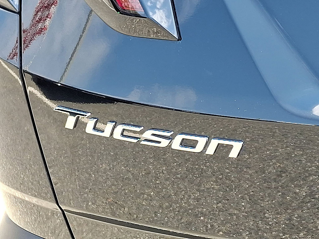 Certified 2024 Hyundai Tucson Limited AWD/4WD image 24