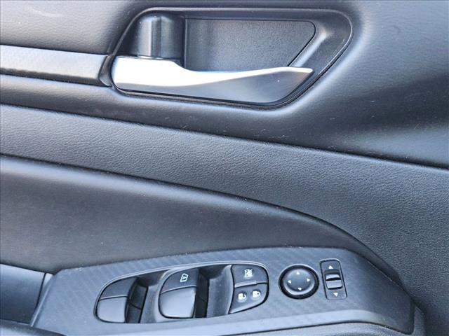 Used 2021 Nissan Altima 2.5 S FWD image 6