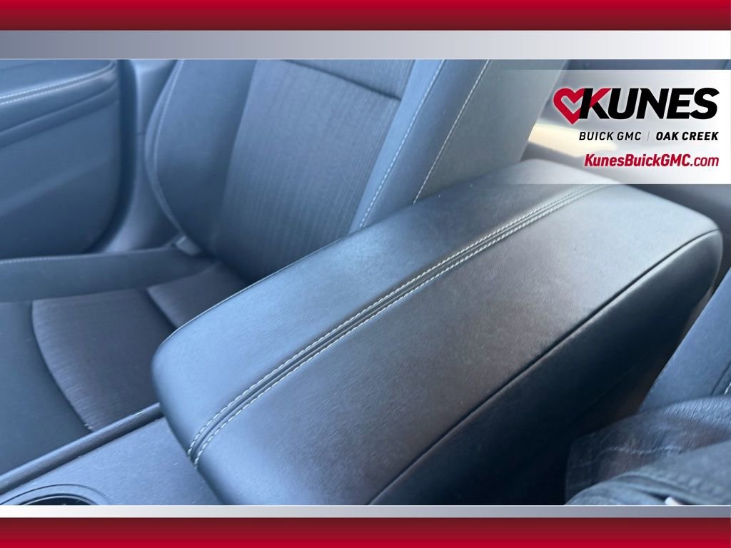 Used 2025 Nissan Altima 2.5 SV image 22