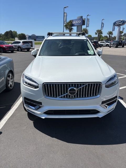 Used 2024 Volvo XC90 B6 Ultimate w/ Lounge Package AWD/4WD image 2