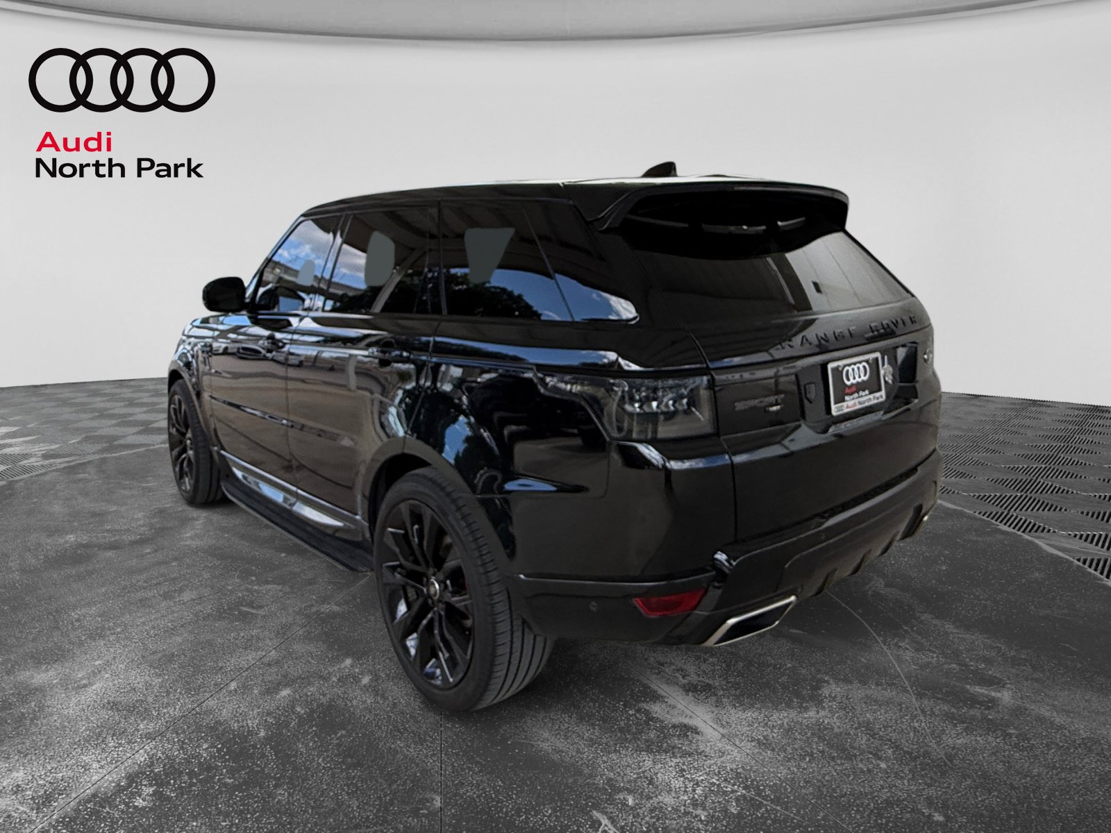 Used 2020 Land Rover Range Rover Sport HST AWD/4WD image 3