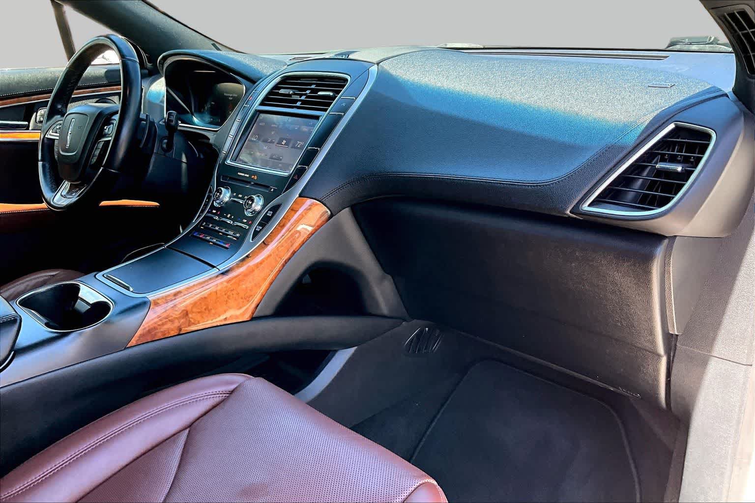 Used 2020 Lincoln Nautilus Reserve FWD image 19