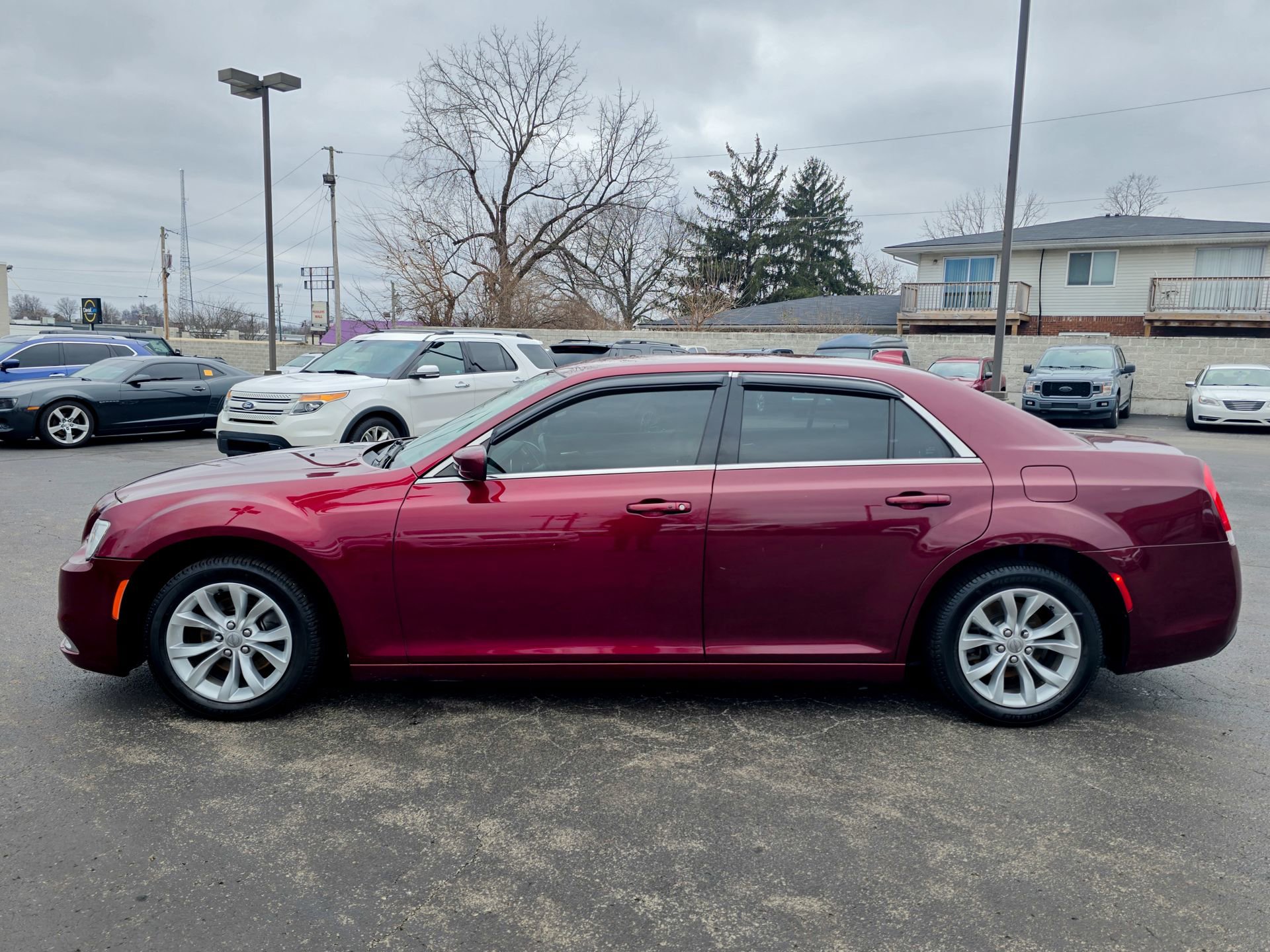Used 2018 Chrysler 300 Touring image 13