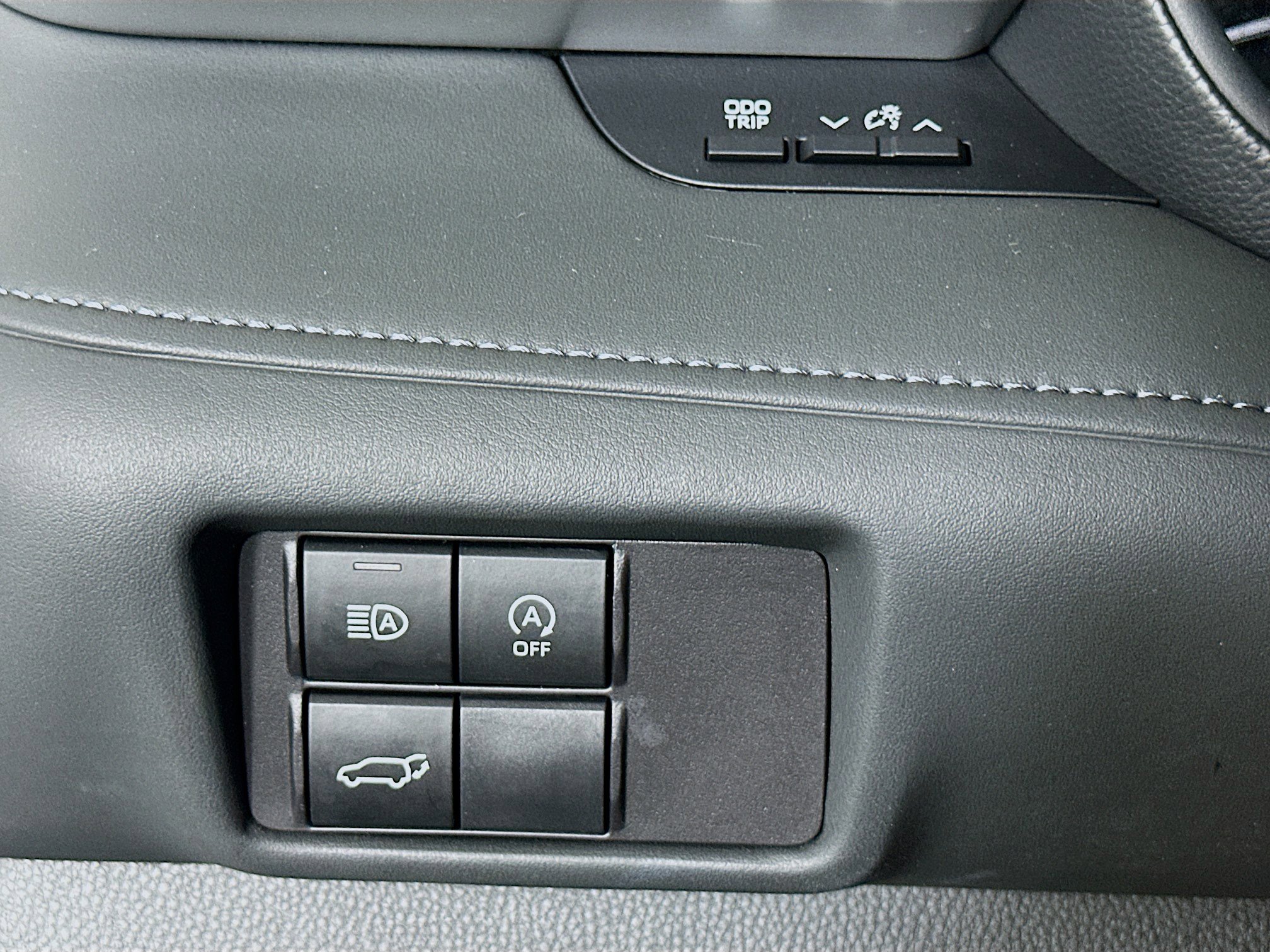 Used 2024 Toyota Highlander LE image 17