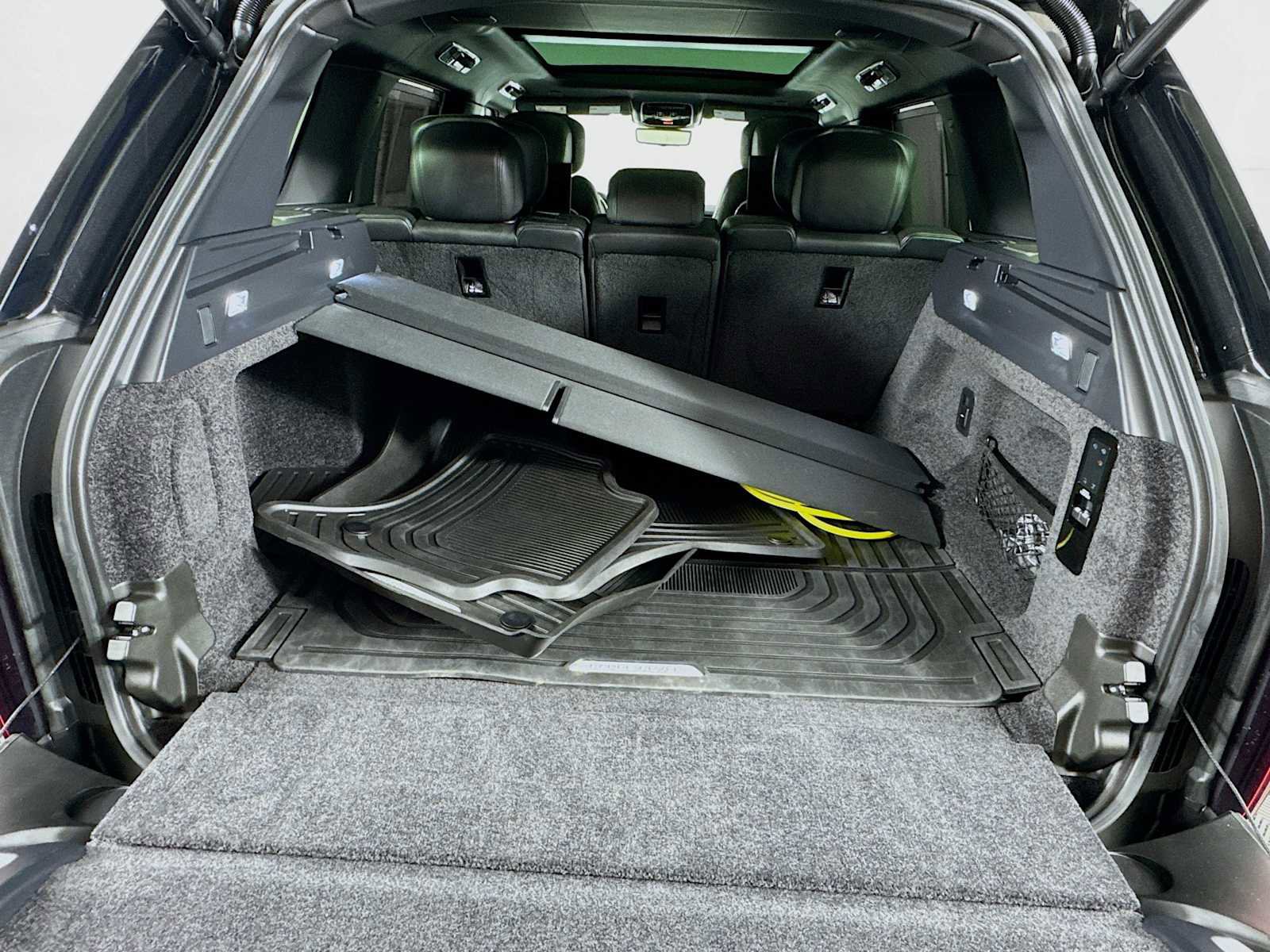 Certified 2025 Land Rover Range Rover Autobiography image 24