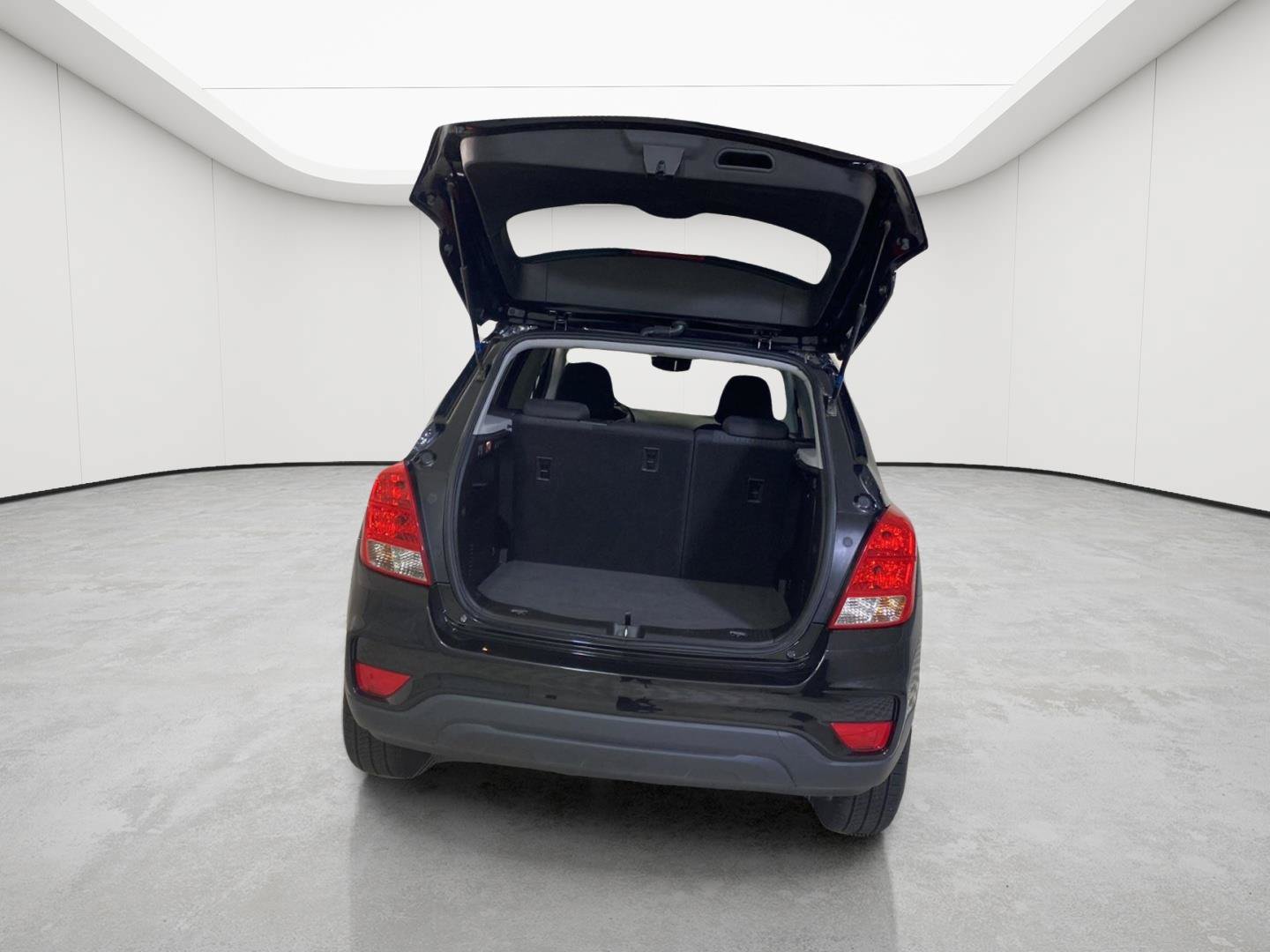 Certified 2020 Chevrolet Trax LS w/ Tint and Cruise Package FWD image 8