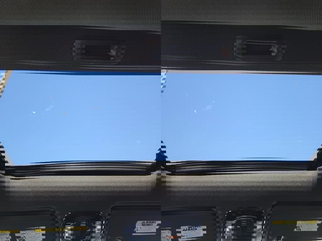 Used 2023 Hyundai Santa Cruz SEL Premium w/ Cargo Package AWD/4WD image 18