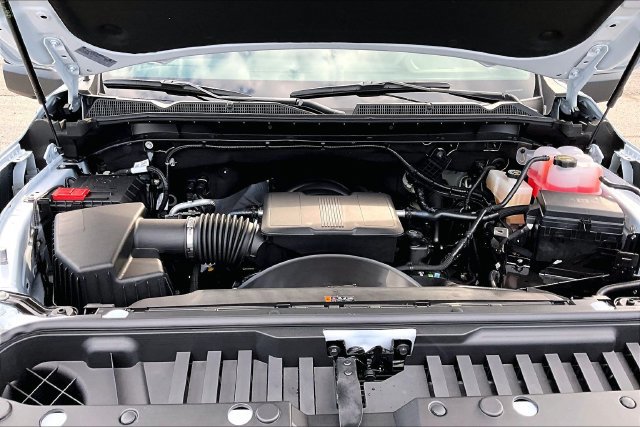 New 2026 GMC Sierra 2500 SLT AWD/4WD image 11