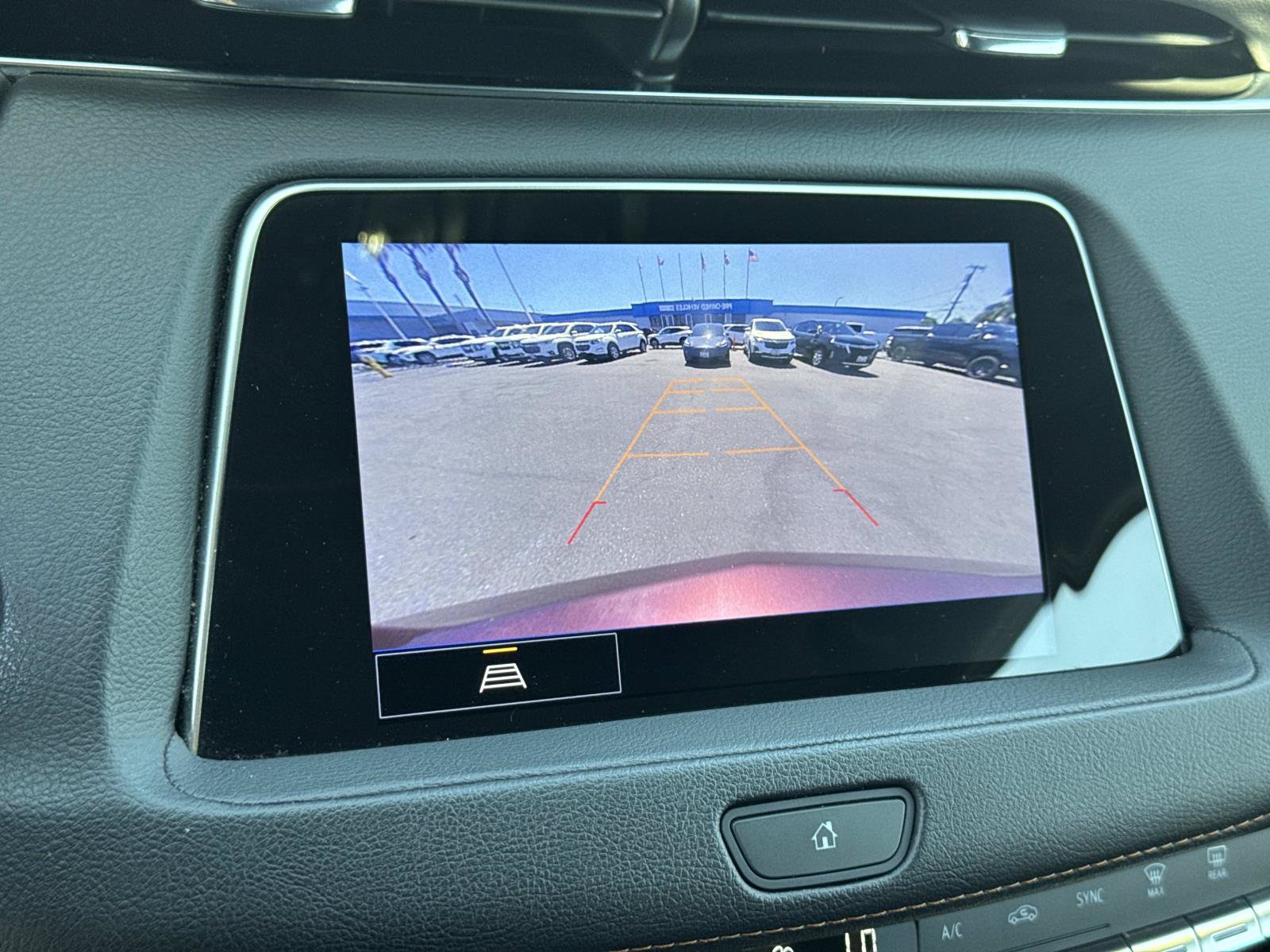 Used 2023 Cadillac XT4 Sport FWD image 21