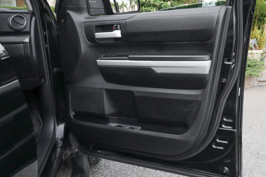 Used 2019 Toyota Tundra SR5 image 39