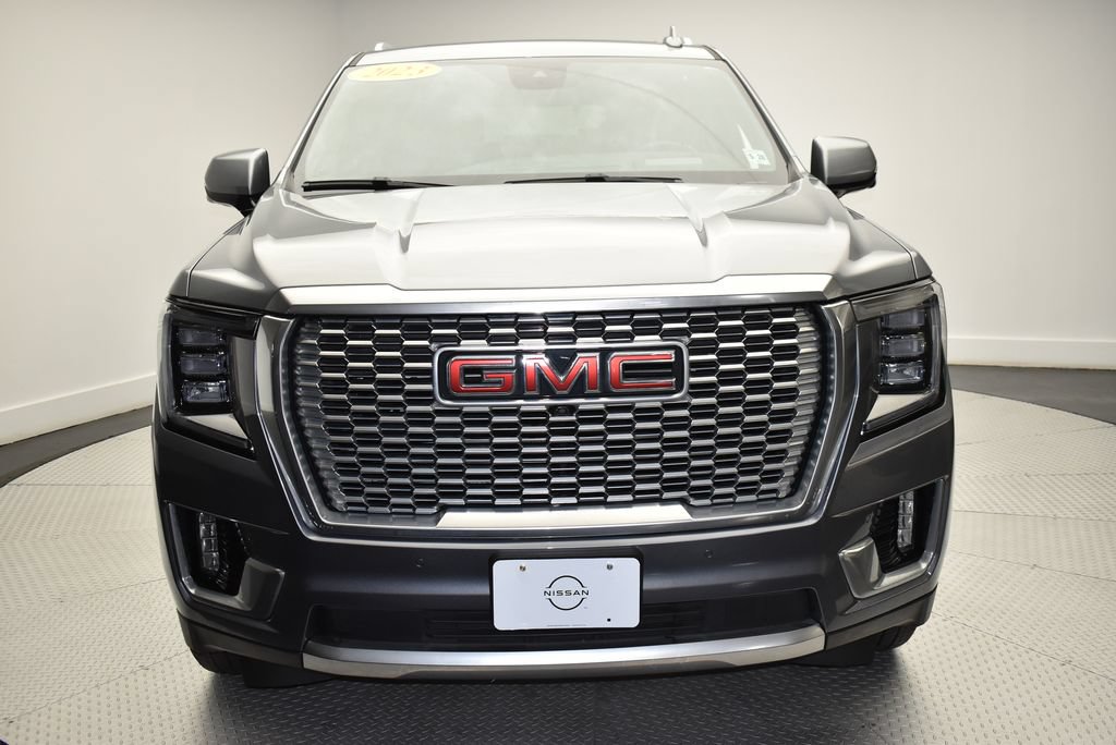 Used 2023 GMC Yukon Denali AWD/4WD image 2
