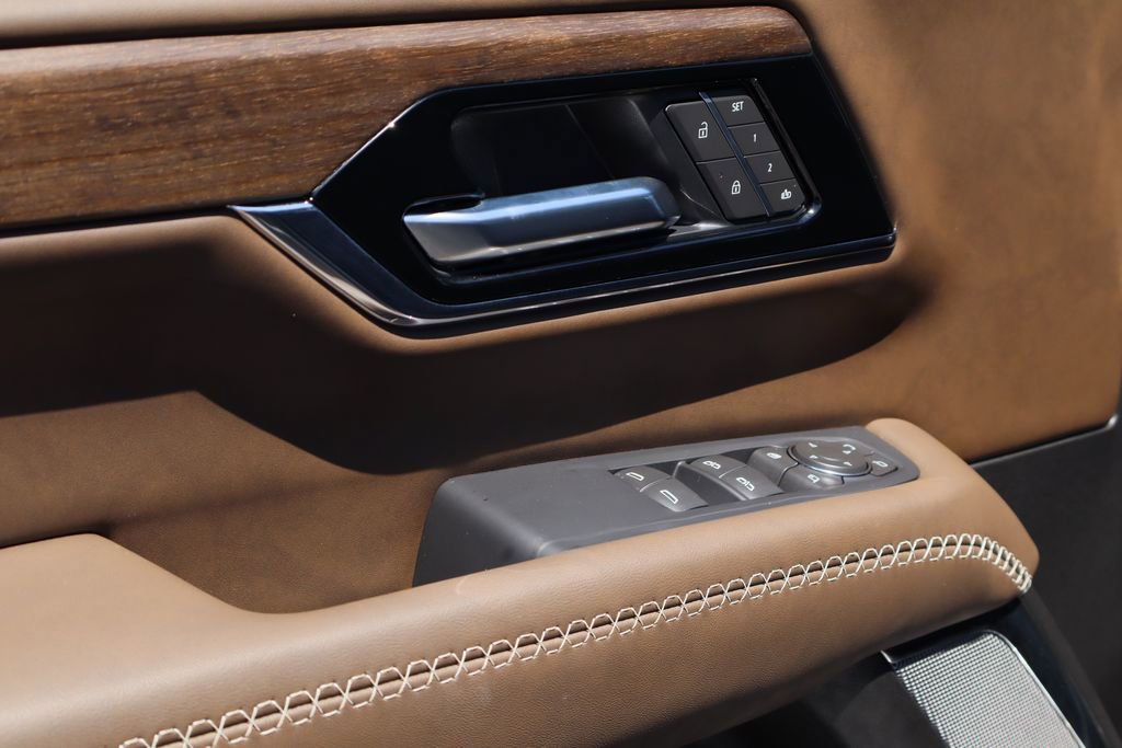 Used 2026 GMC Yukon Denali Ultimate image 20