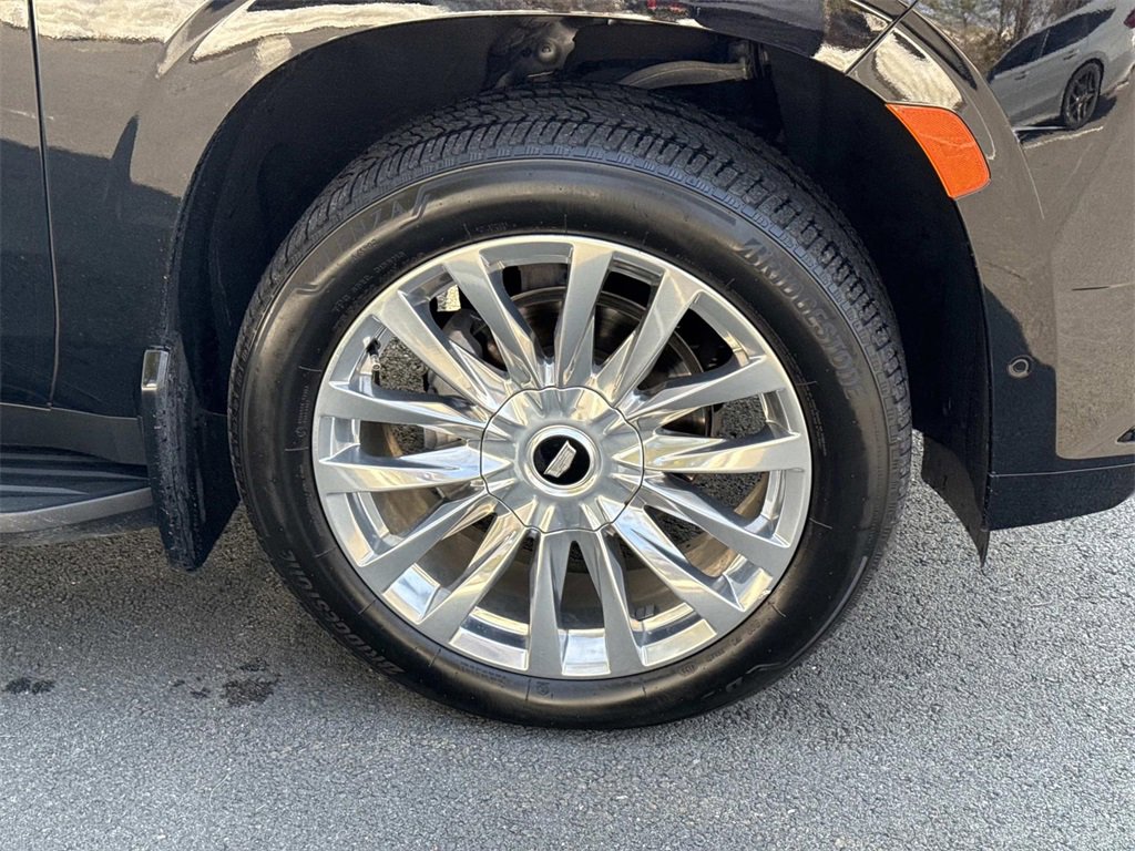 Used 2021 Cadillac Escalade Premium Luxury image 9