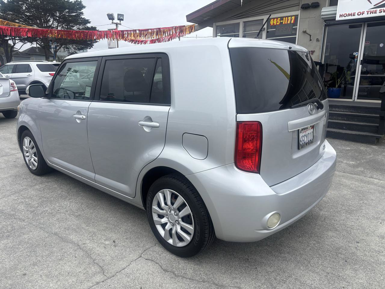 Used 2008 Scion xB FWD image 9