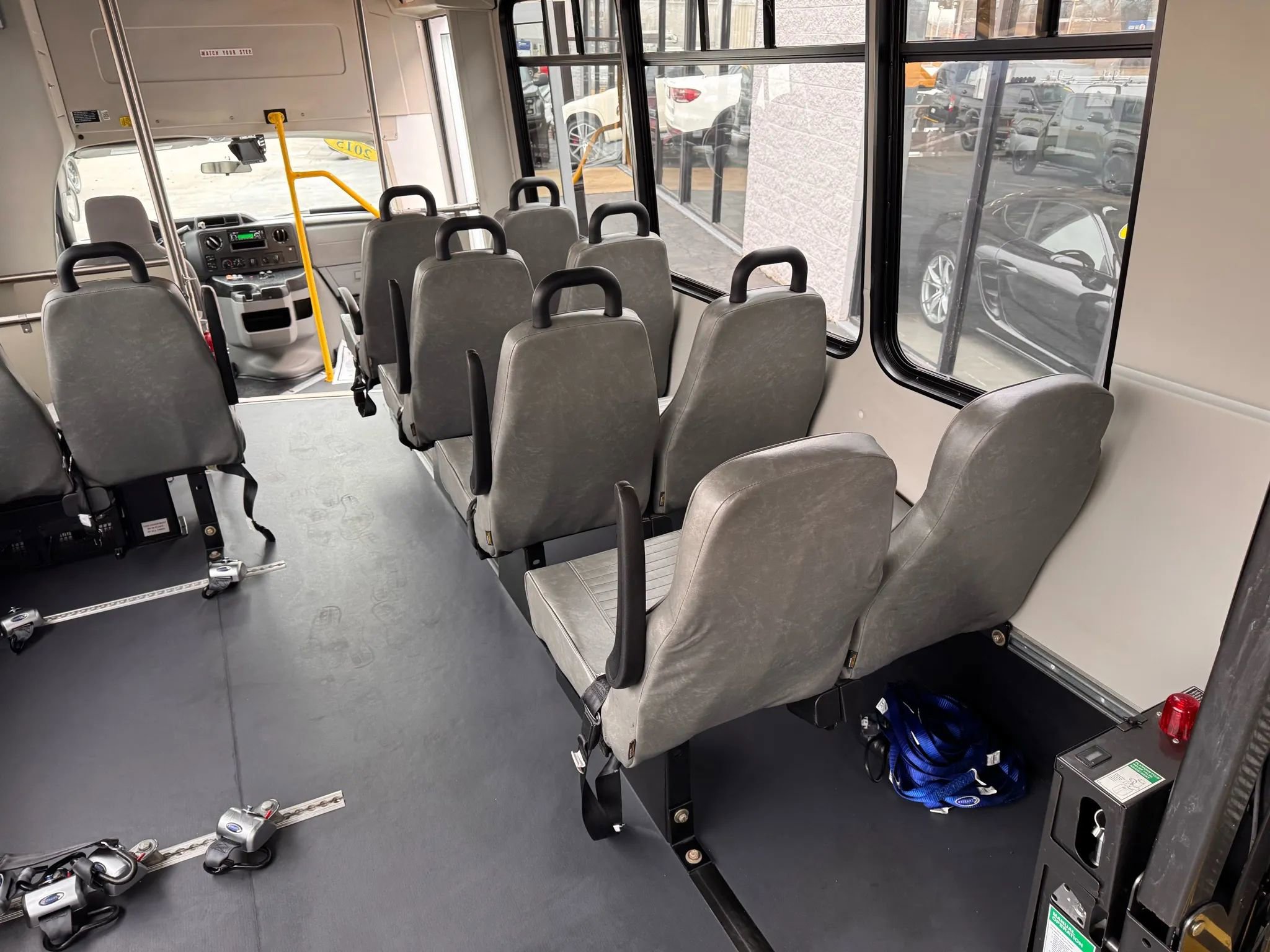 Used 2015 Ford E-450 and Econoline 450 Super Duty w/ Shuttle Bus Prep Package image 26