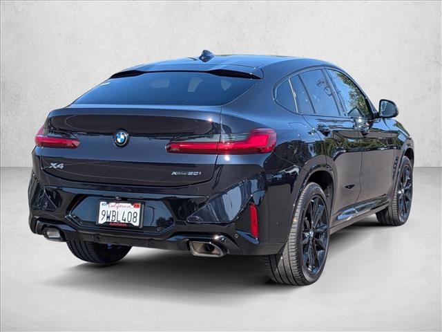 Used 2025 BMW X4 xDrive30i w/ Premium Package AWD/4WD image 5