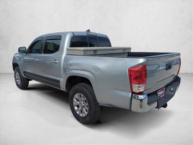 Used 2017 Toyota Tacoma SR image 7