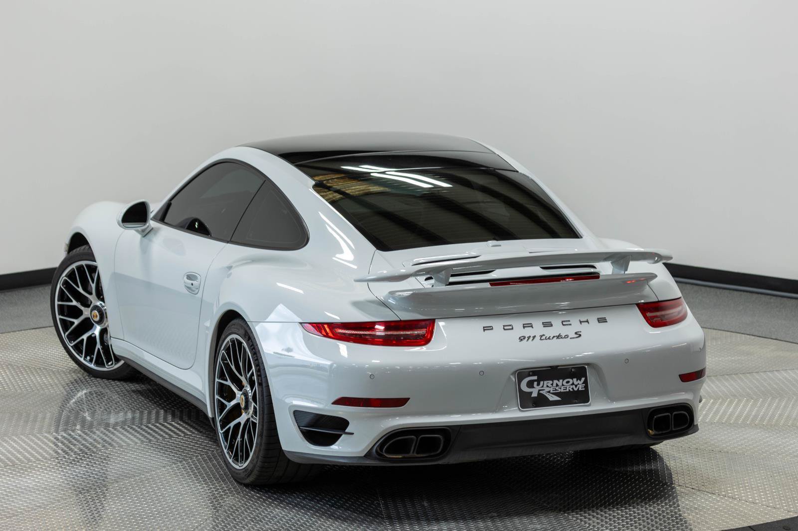 Used 2015 Porsche 911 Turbo S AWD/4WD image 76