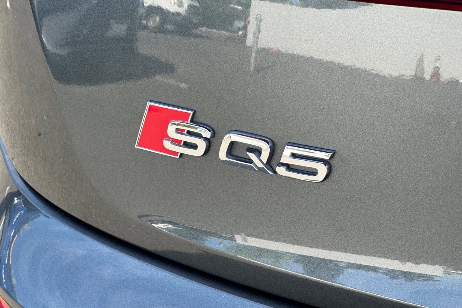 Used 2018 Audi SQ5 Premium Plus image 21