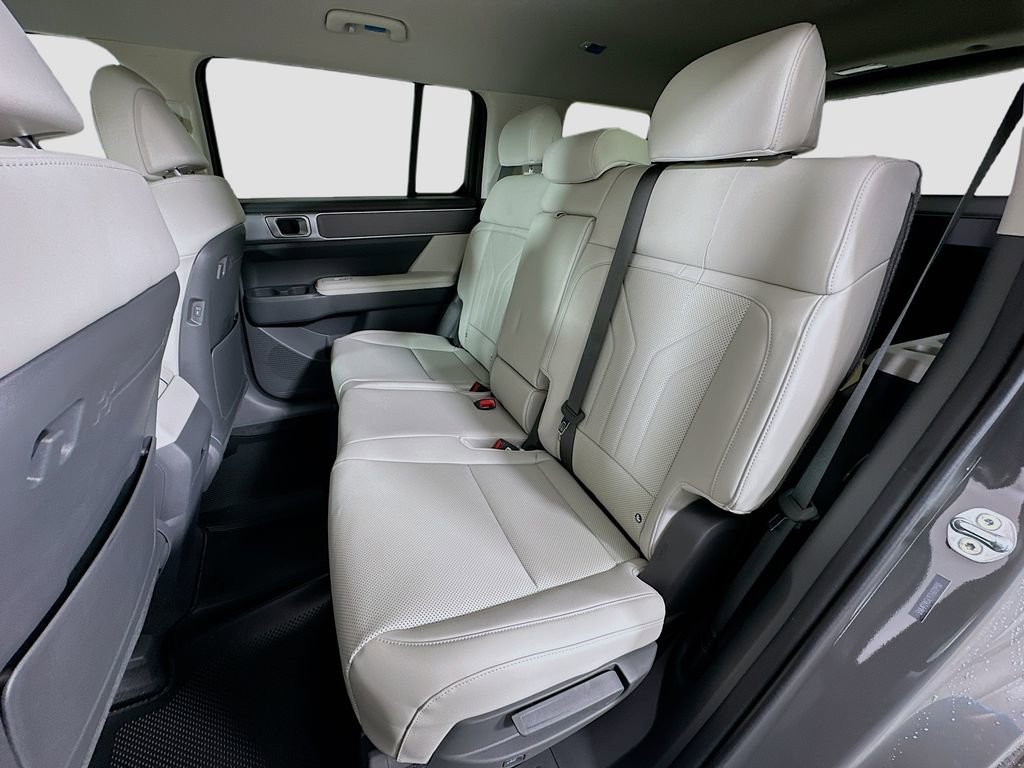 New 2026 Hyundai Santa Fe SEL image 16