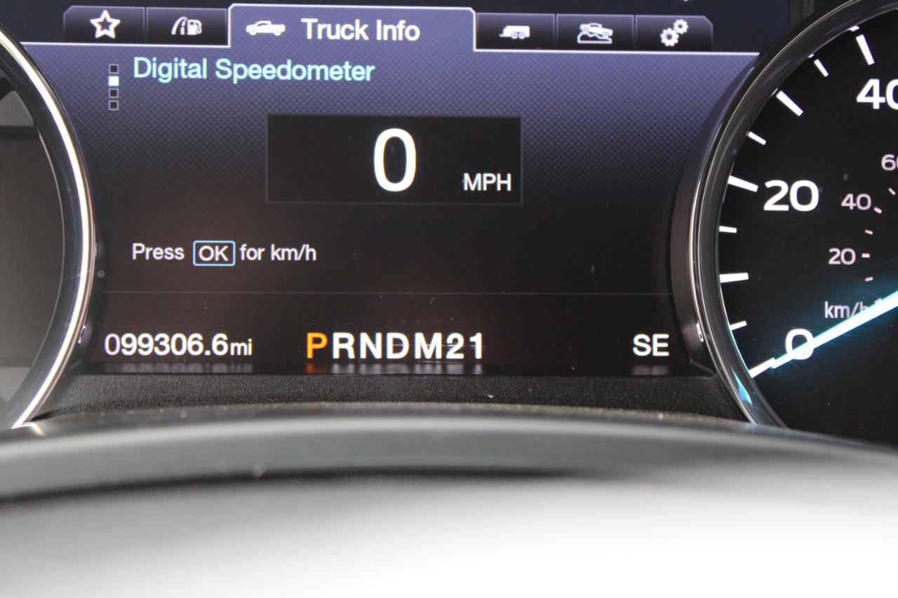 Used 2019 Ford F250 Lariat w/ Chrome Package image 22